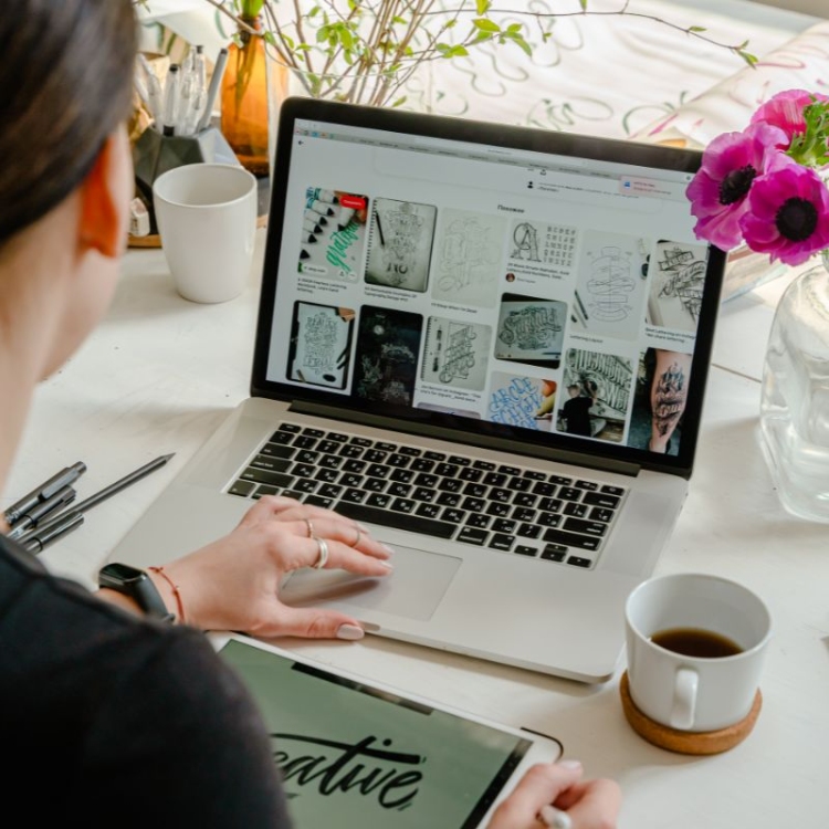 high-resolution-photo-packs-for-website_design